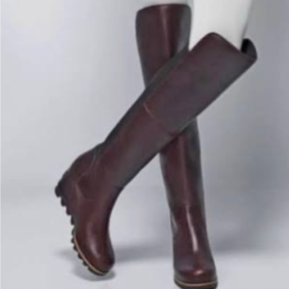Sorel Over the knee wedges in burgundy size 10